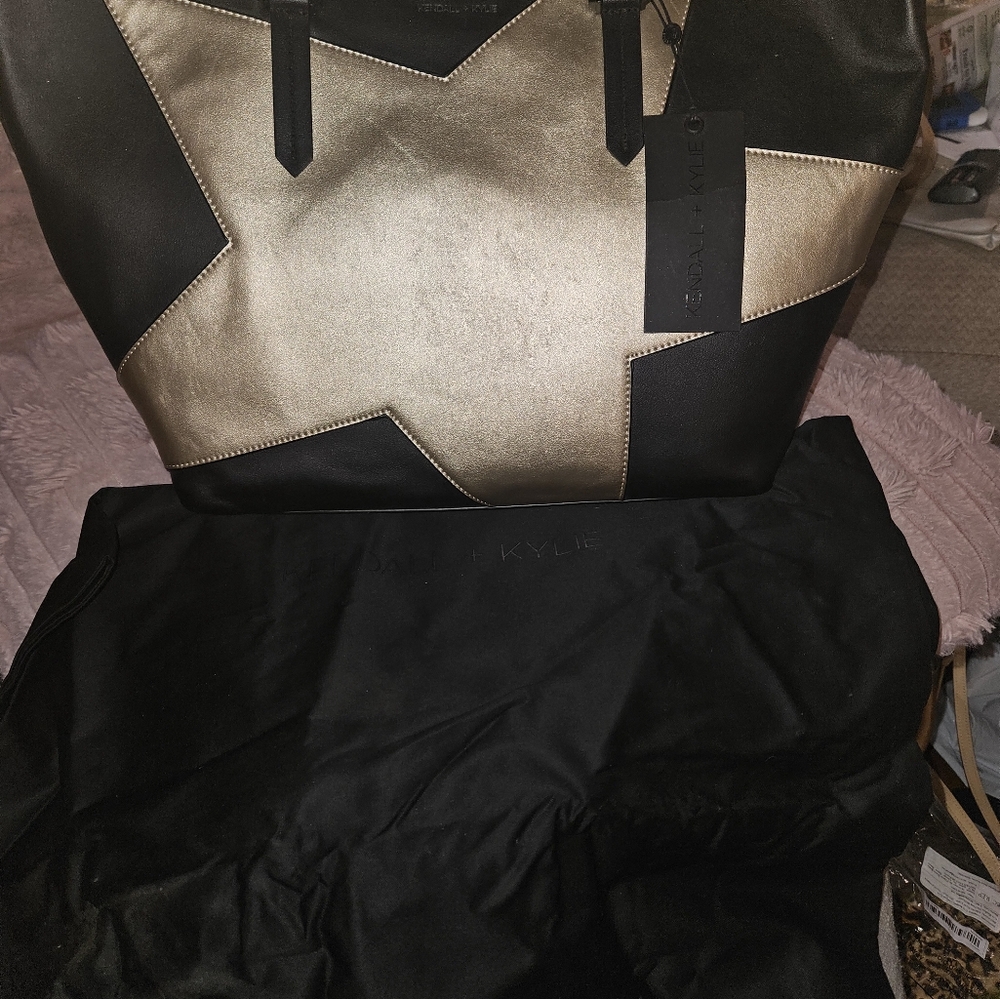 Kendall + Kylie Izzy Star Tote